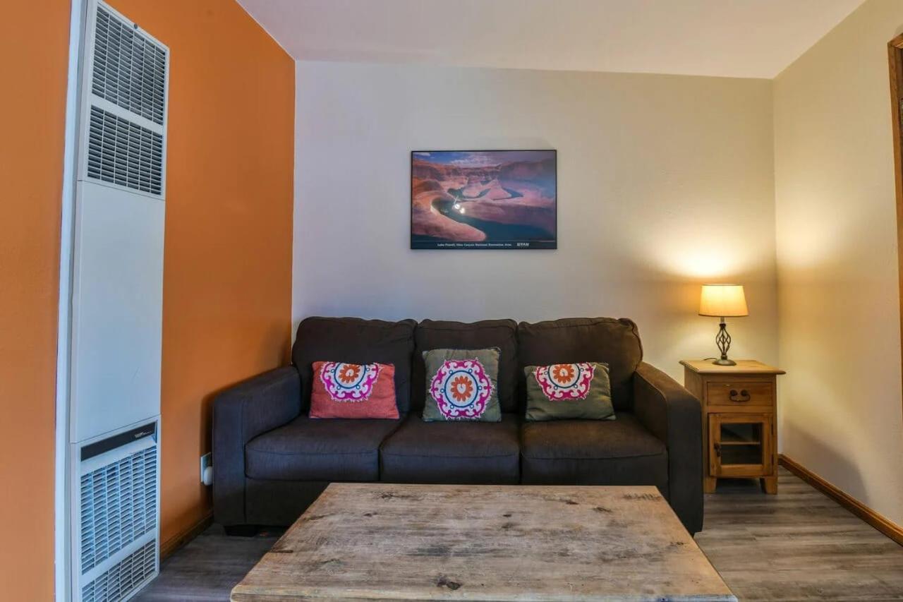 Cozy Adventure Pad Near Downtown - Rose Tree 2 Villa Моуаб Екстериор снимка